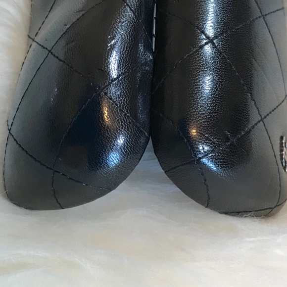 CHANEL Black Quilted 100% Leather Sunglass Case With Silver Logo - Picture 12 of 16